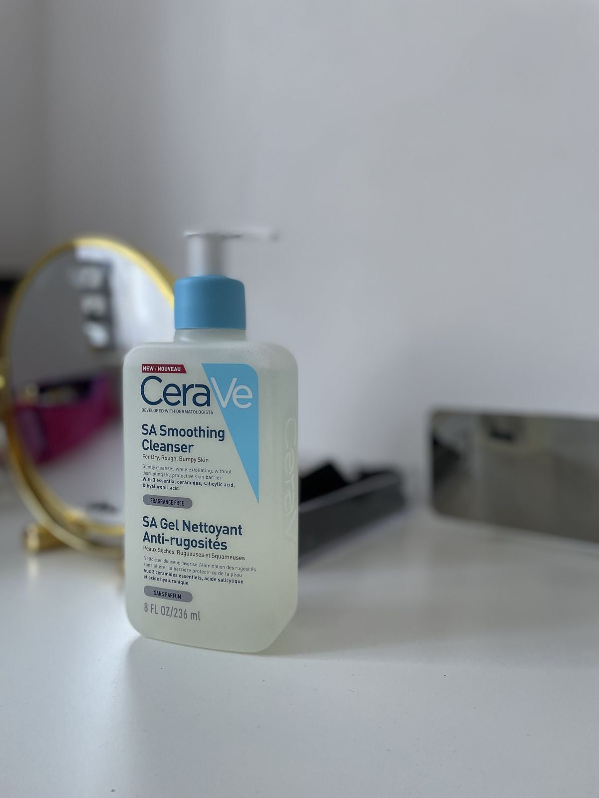 CeraVe SA Smoothing Cleanser (236ml) โ For Dry, Rough, and Bumpy Skin