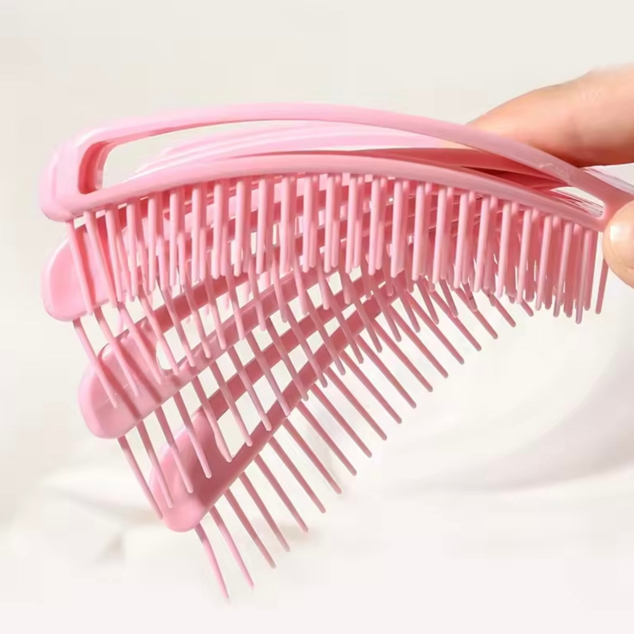 Hollowing Innovative Hair Brush Floppy Scalp Massage Brush