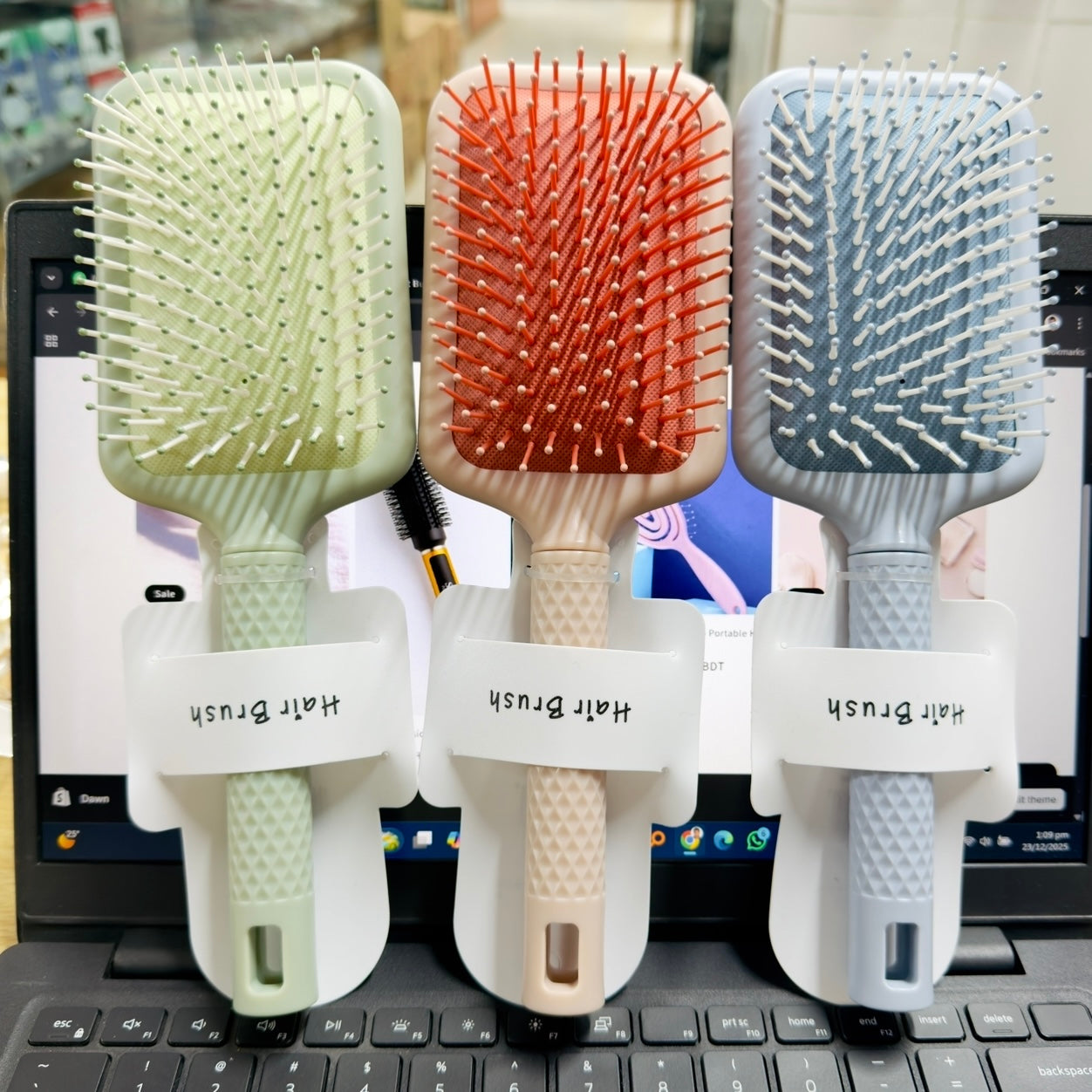 Fashion Hair Brush | Best Quality in Bangladesh